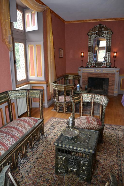 Vallon-en-Sully Chateau De Peufeilhoux الغرفة الصورة