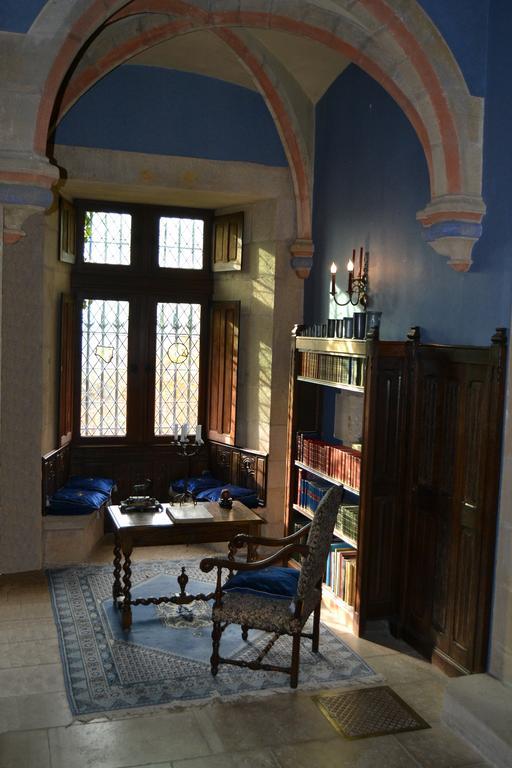 Vallon-en-Sully Chateau De Peufeilhoux المظهر الخارجي الصورة