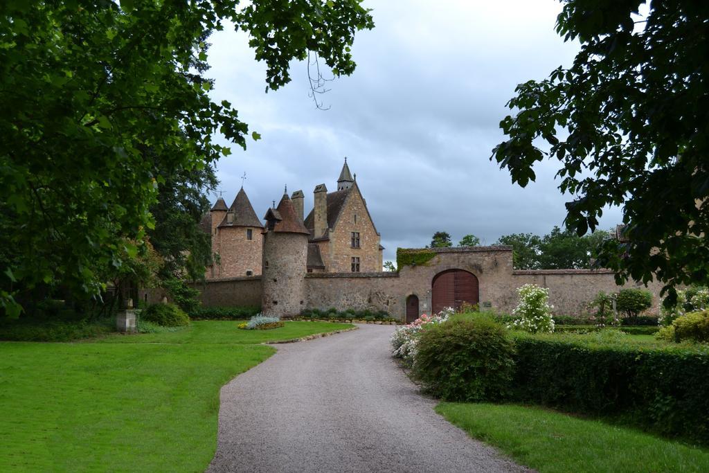 Vallon-en-Sully Chateau De Peufeilhoux المظهر الخارجي الصورة